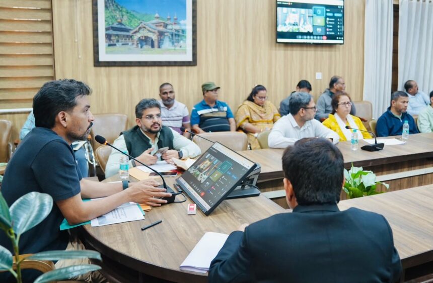 19 e News Todayz 10 विधानसभाओं में बनेंगे 2,045 पोलिंग बूथय 65 बूथों पर बर्फबारी की चुनौती के लिए बनेगा कंटिजेंसी प्लान